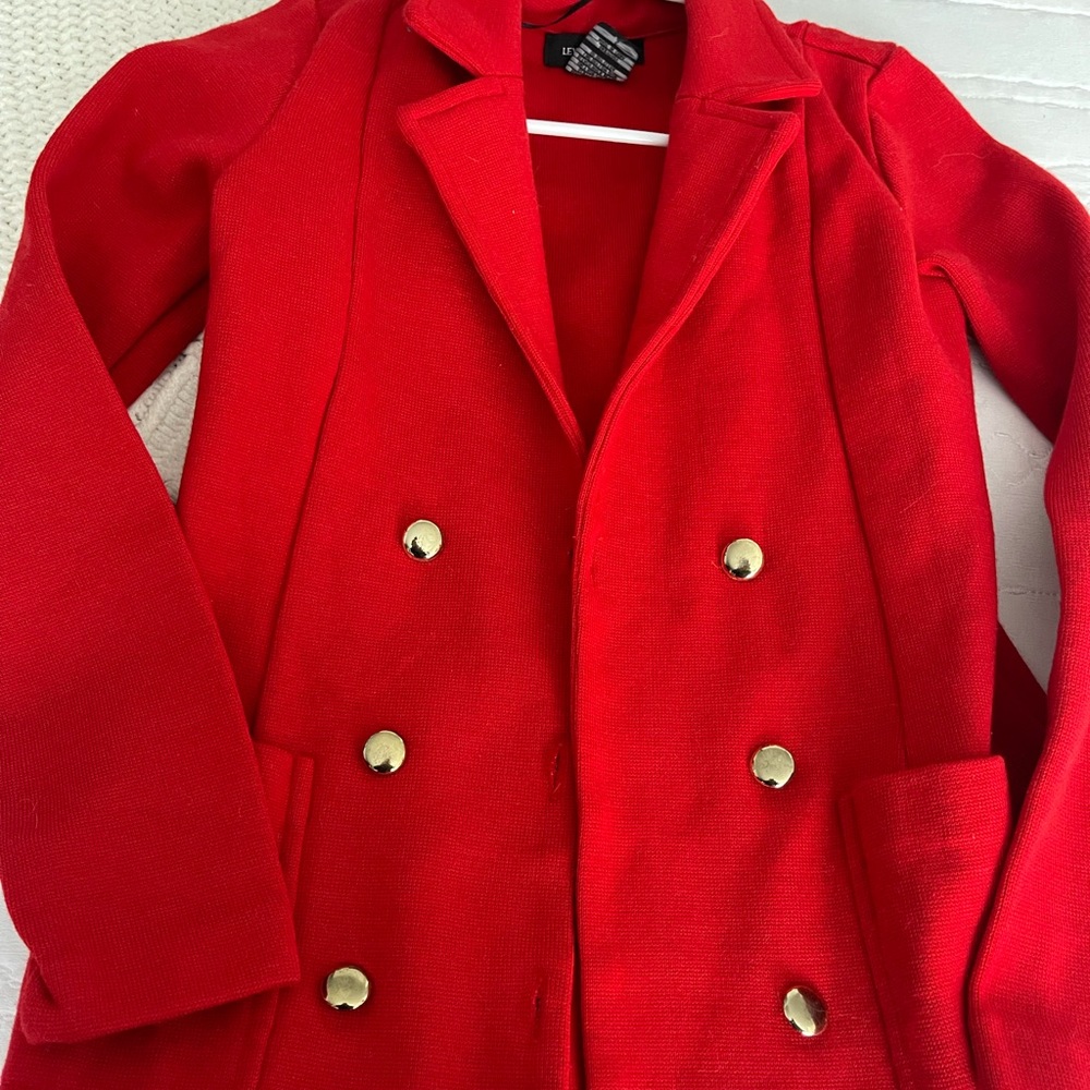 Level Eight Coat Small